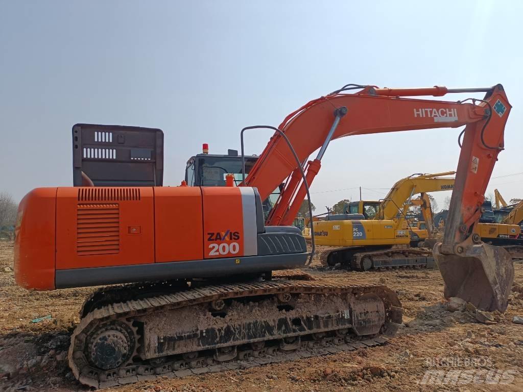 Hitachi ZX 200 Excavadoras 7t - 12t