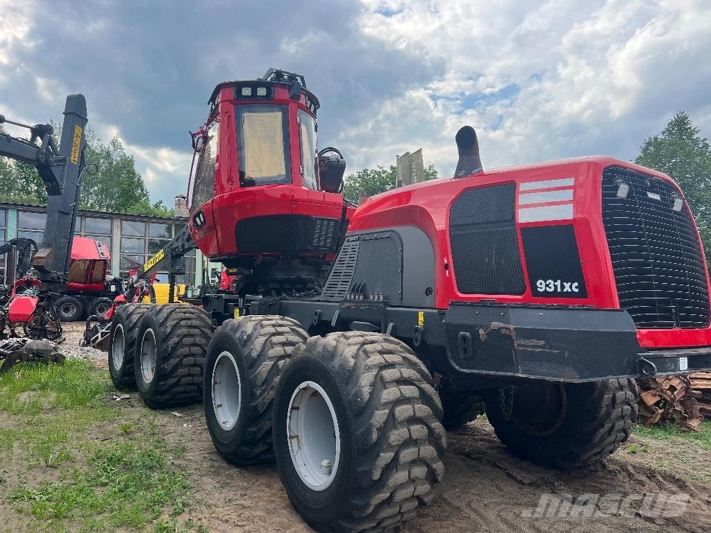 Komatsu 931 XC Cosechadoras