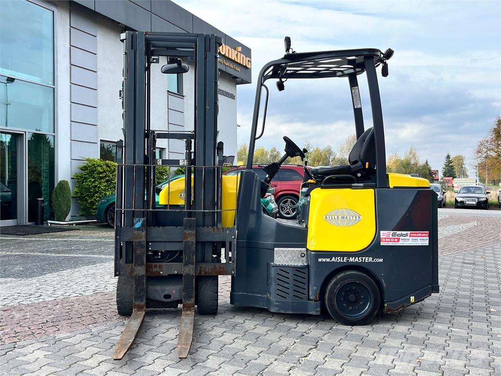 Aisle-Master 15NE Montacargas para pasillo estrecho
