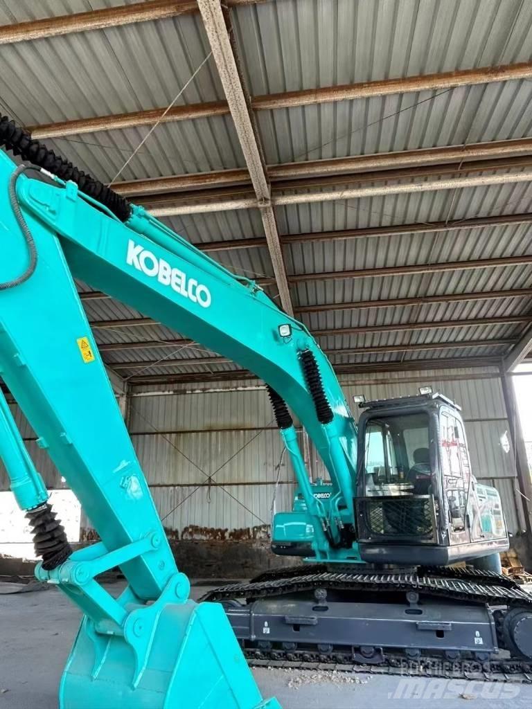 Kobelco SK200 Excavadoras sobre orugas