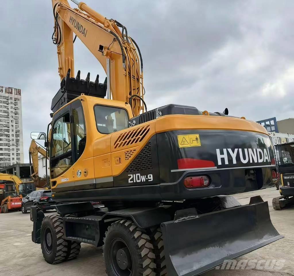 Hyundai 210W -9 Excavadoras de ruedas