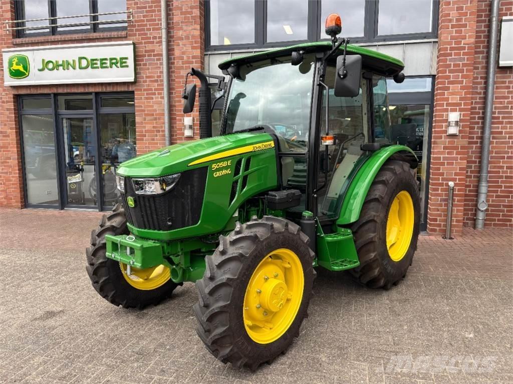 John Deere 5058E Tractores