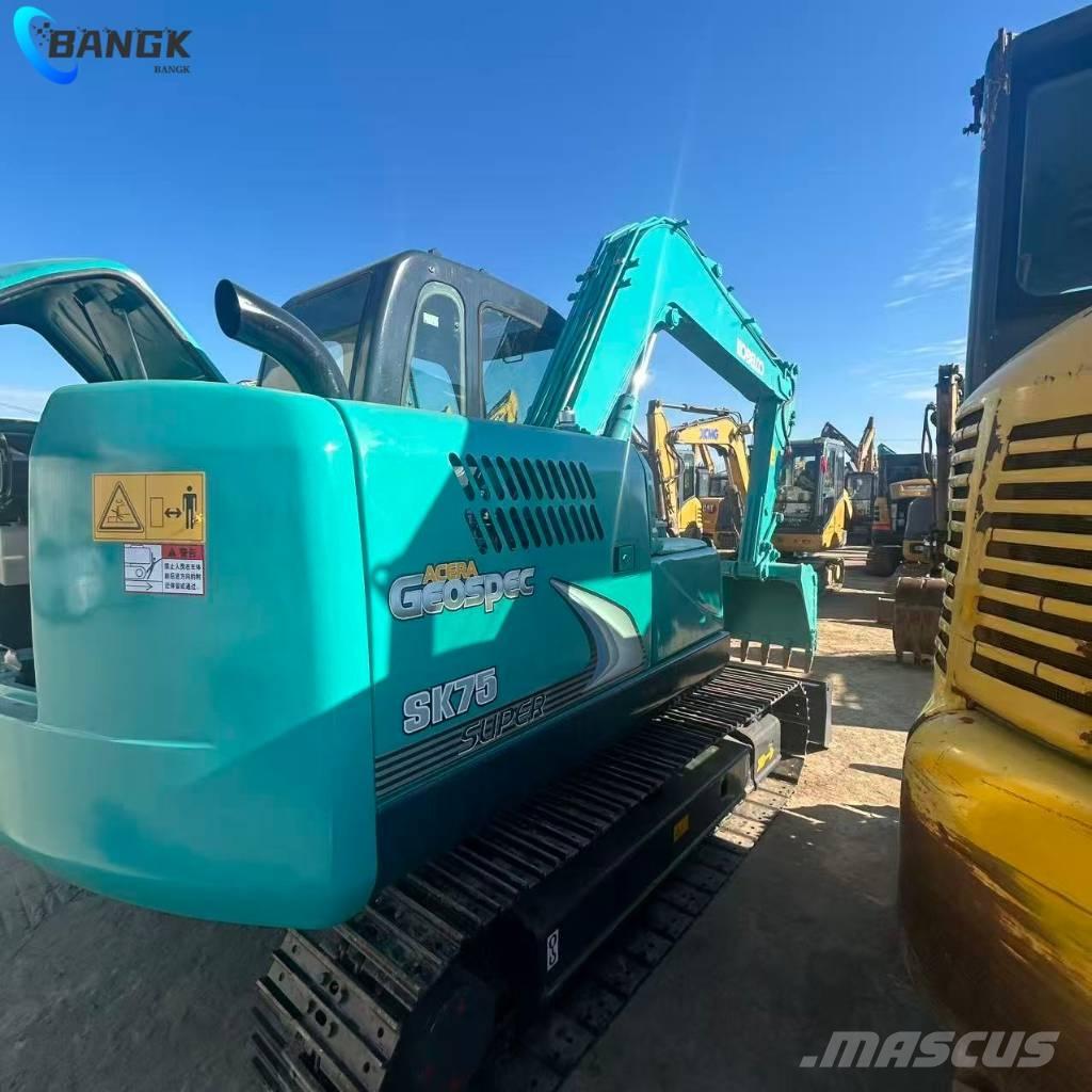 Kobelco SK75-8 Excavadoras sobre orugas