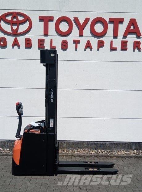 Toyota SPE160L Apiladoras eléctricos