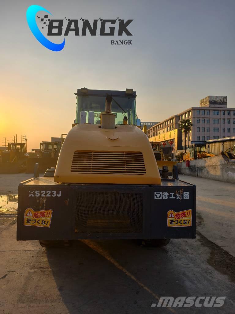 XCMG XS 223 J Rodillos de un solo tambor