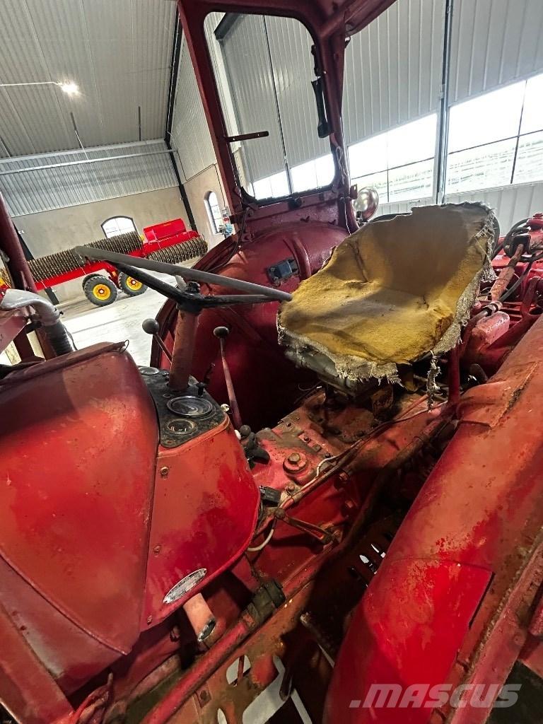 Volvo BM 350 Tractores