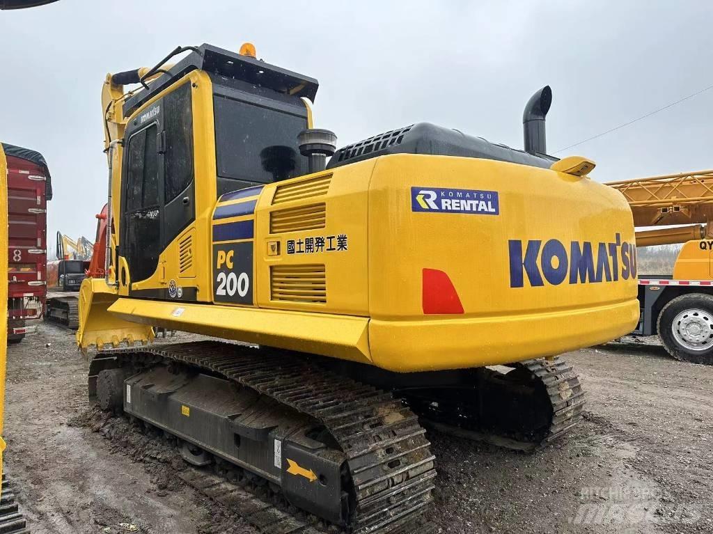 Komatsu PC200 Excavadoras sobre orugas