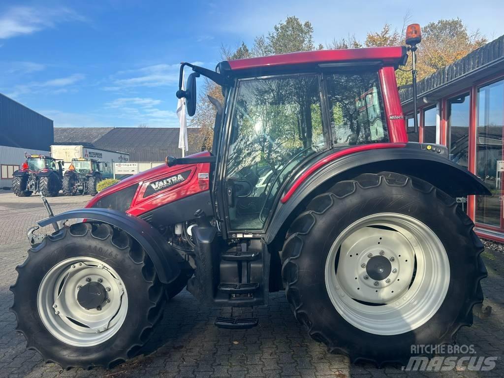 Valtra N 103 Tractores