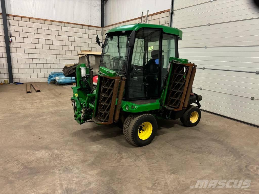 John Deere 1905 Tractores corta-césped