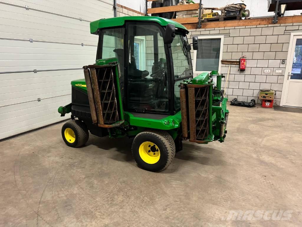 John Deere 1905 Tractores corta-césped