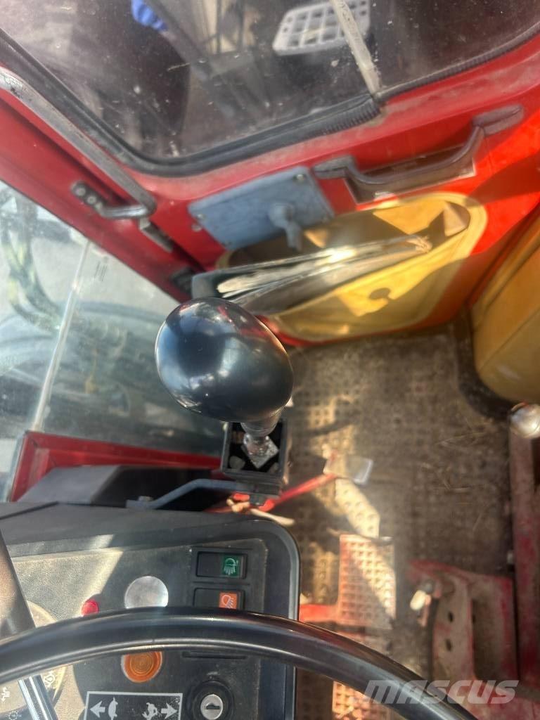 International 685 XL Tractores