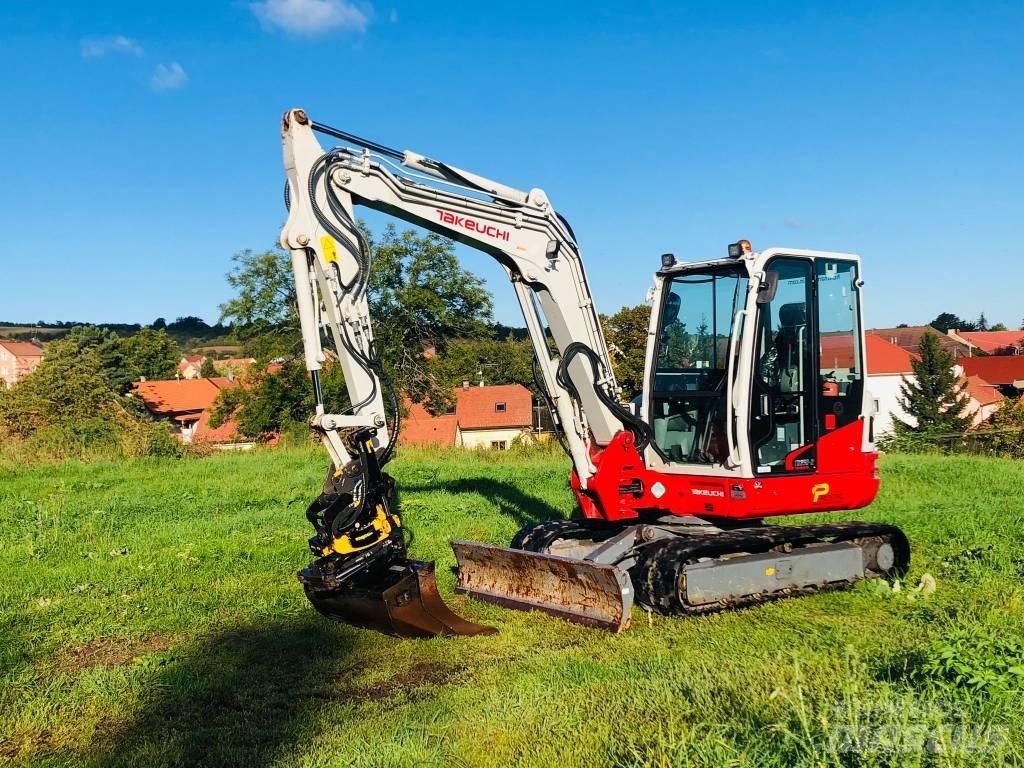 Takeuchi TB250-2 Excavadoras sobre orugas