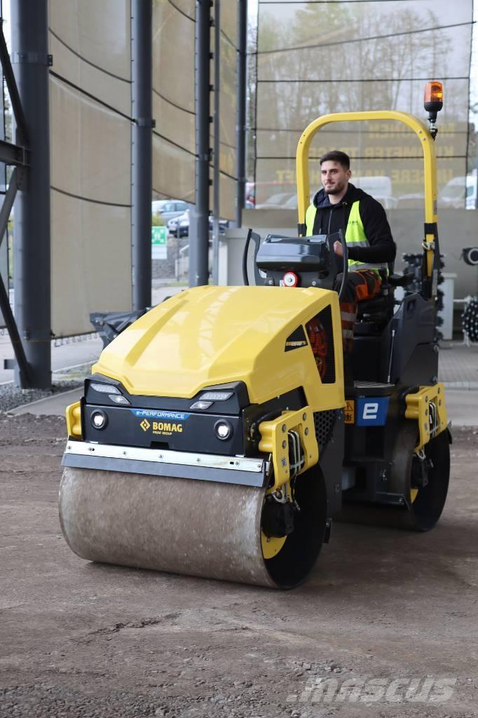 Bomag BW 120 ADe-5 Rodillos de doble tambor