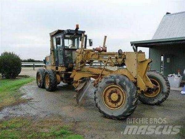 Komatsu GD525A-1 Niveladoras