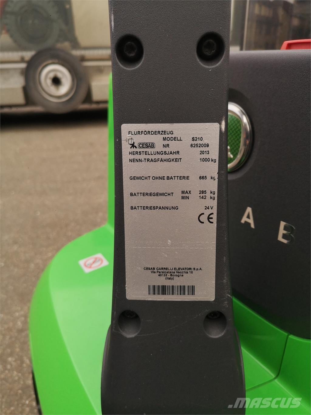 Cesab S210 Apiladoras eléctricos