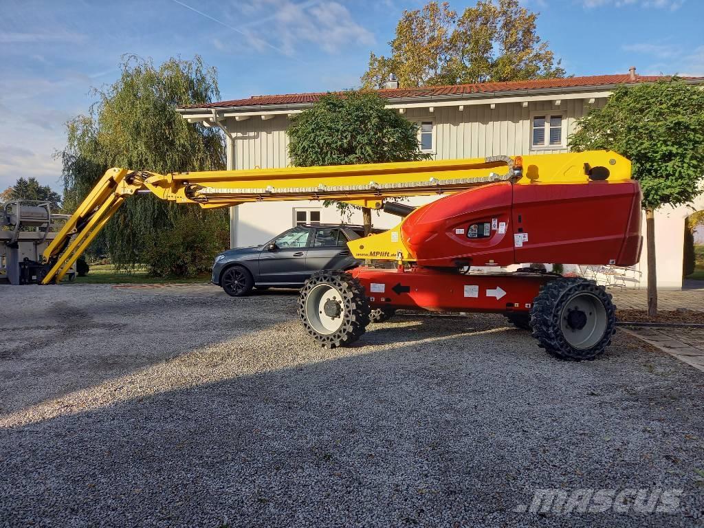 Manitou 220 TJ + Plataformas con brazo de elevación telescópico
