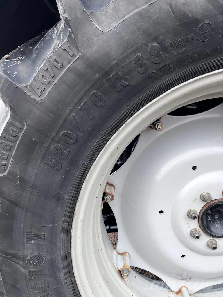 Massey Ferguson 5470 Tractores