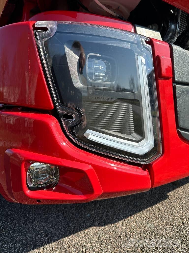 Volvo FL 12 Towtruck Vehículos de reciclaje