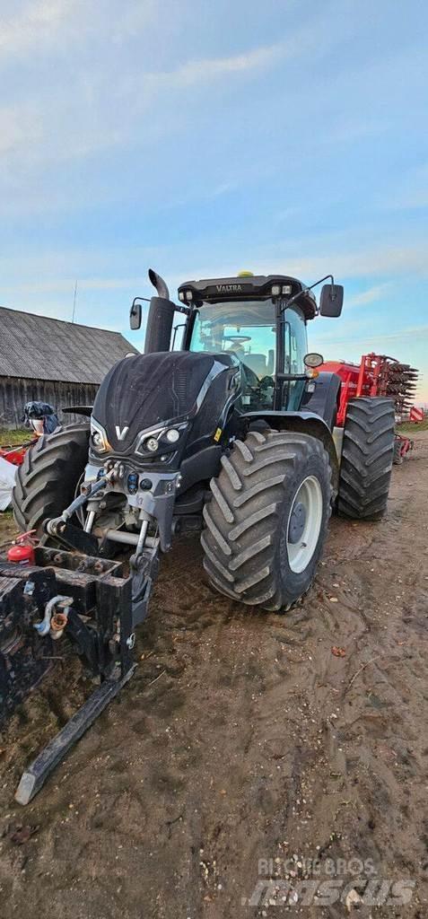 Valtra S294 Tractores