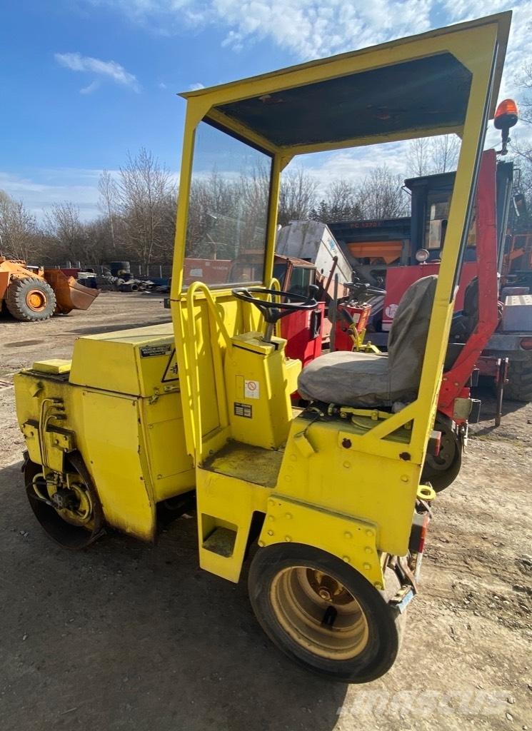 Bomag BW 100 AC Rodillos combinados