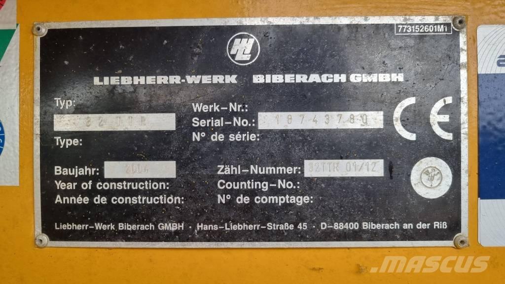 Liebherr 32 TTR Grúas torre
