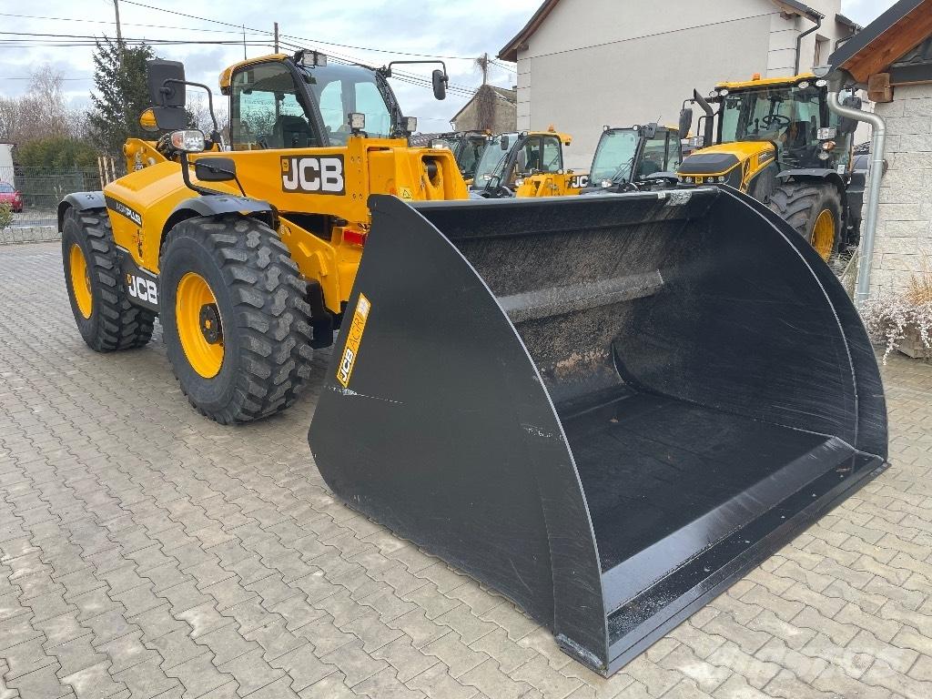 JCB 560-80 AGRI PLUS Carretillas telescópicas