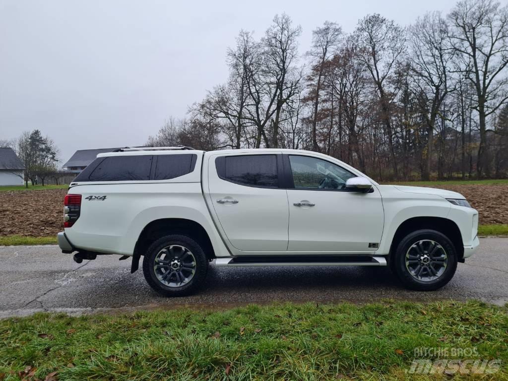 Mitsubishi L200 Caja abierta/laterales abatibles