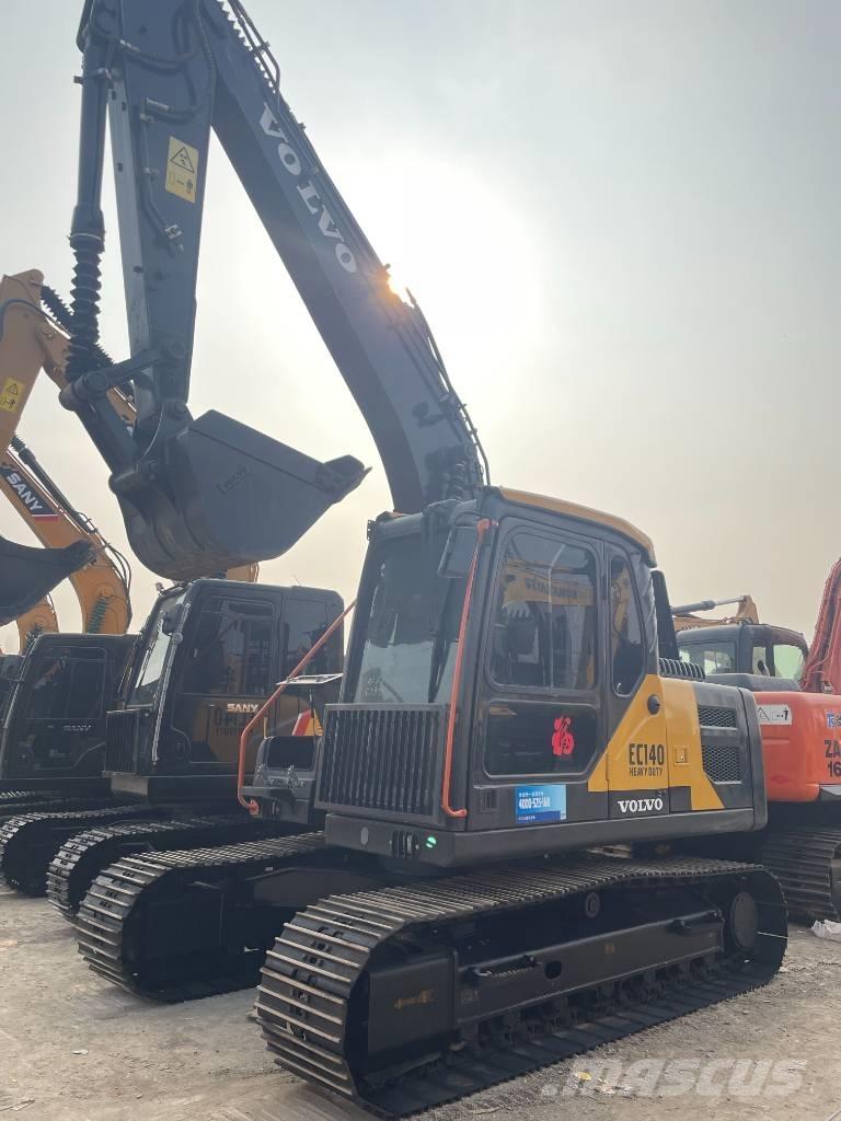 Volvo 140 Excavadoras 7t - 12t