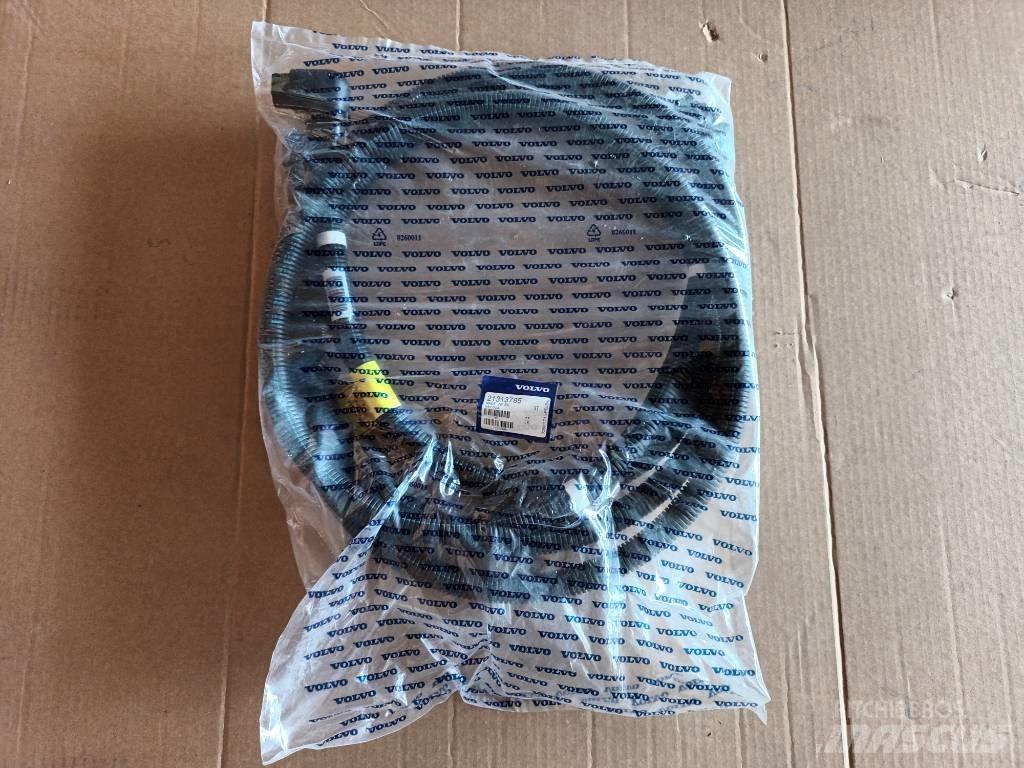 Volvo HOSE  21313785 Hidráulicos