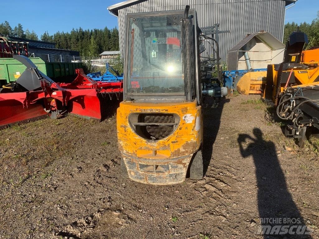 Jungheinrich DFG 320 Camiones diesel