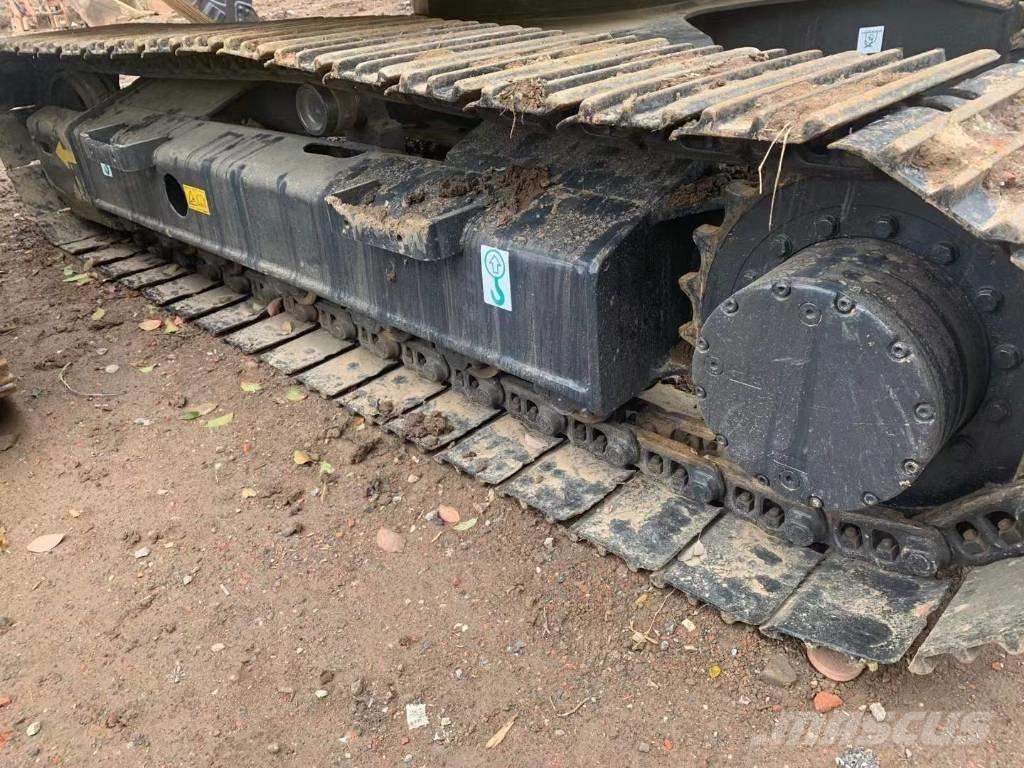 Komatsu PC 120-8 Excavadoras sobre orugas