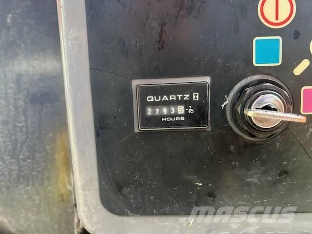 JLG 660 SJ Plataformas con brazo de elevación telescópico