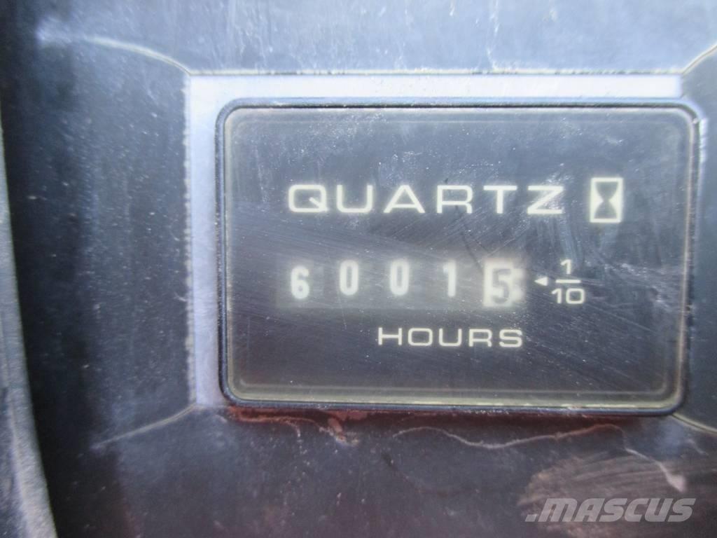 JLG 860 SJ Plataformas con brazo de elevación telescópico