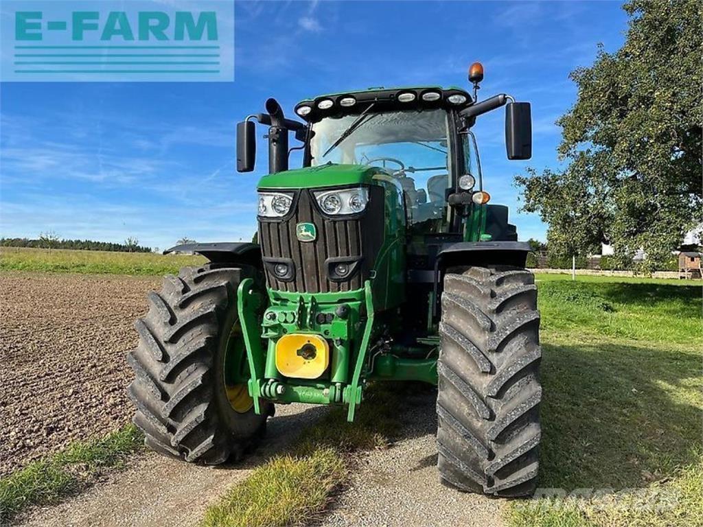 John Deere 6215r Tractores