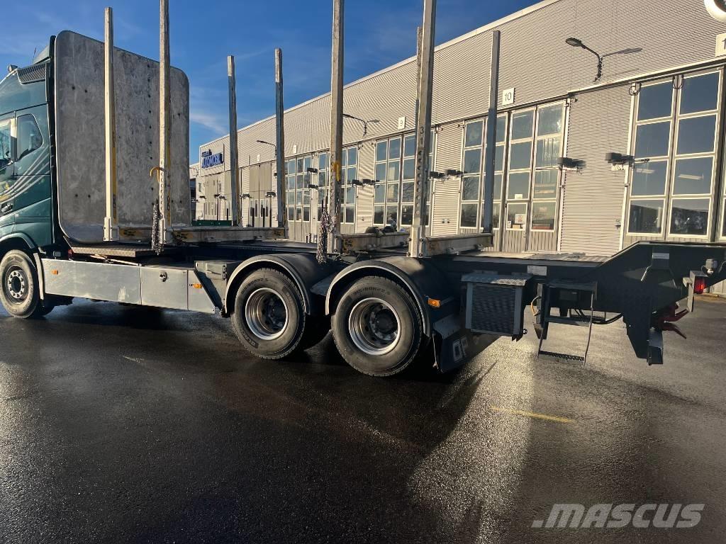Volvo FH 16 Transportes de madera
