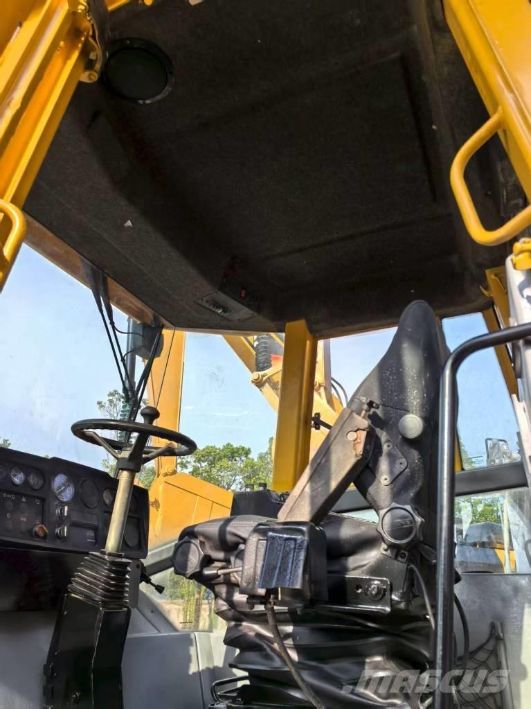 Dynapac CA 602 Rodillos de un solo tambor