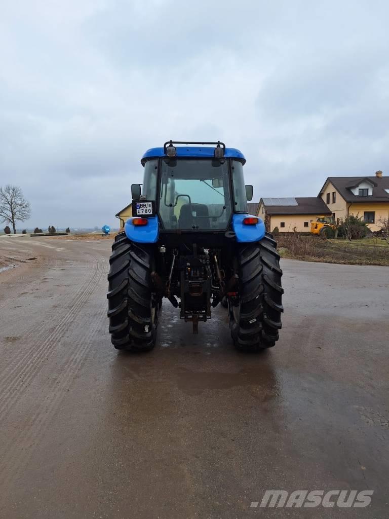 New Holland TD 95 D Tractores