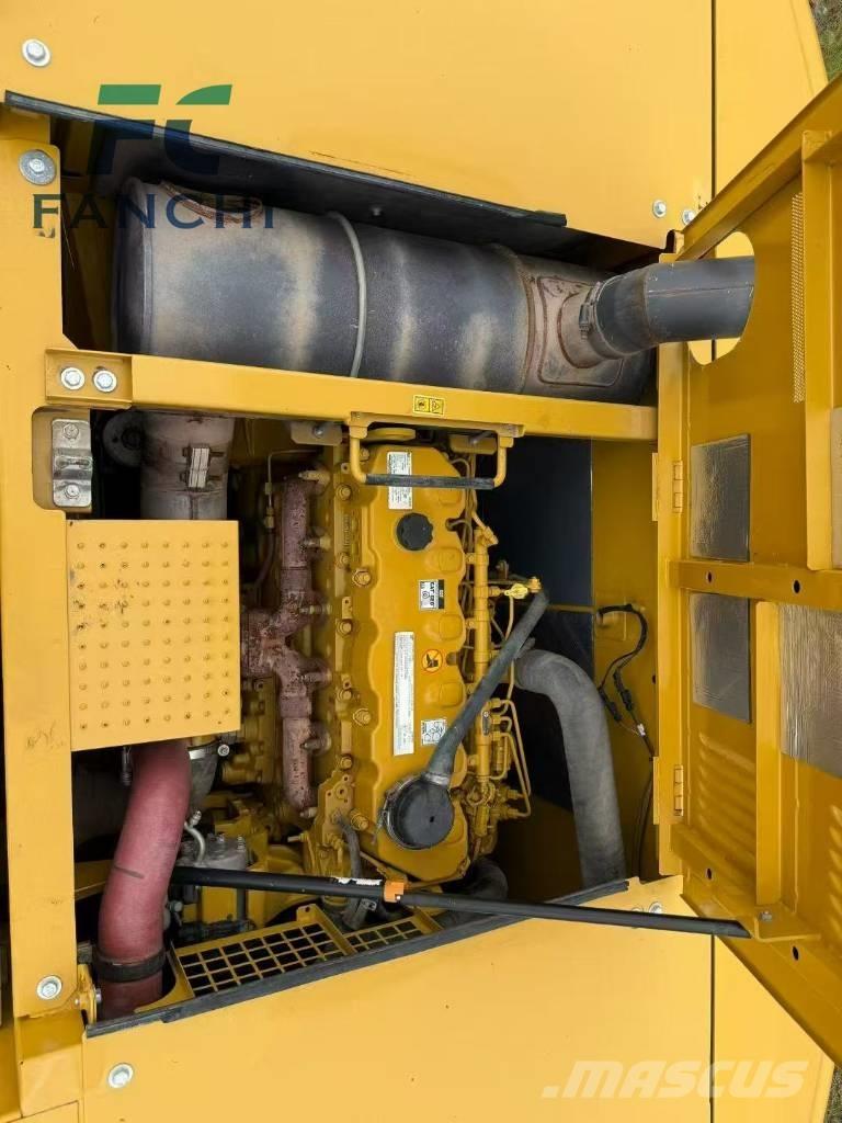 CAT 345 Excavadoras sobre orugas