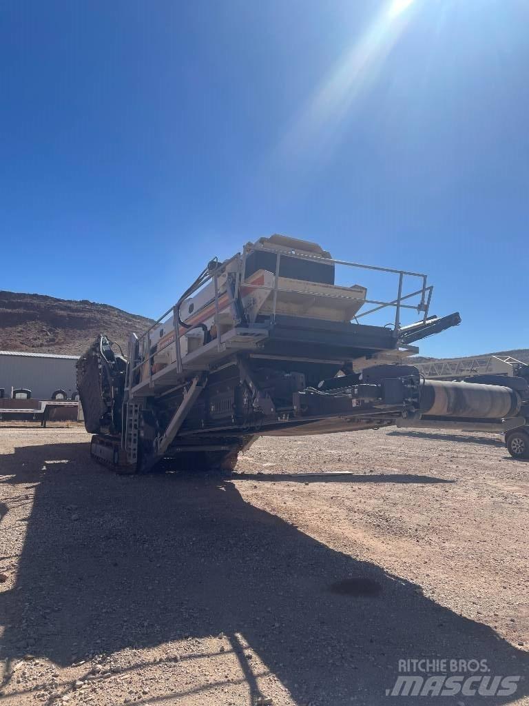 Metso ST3.8 Machacadoras