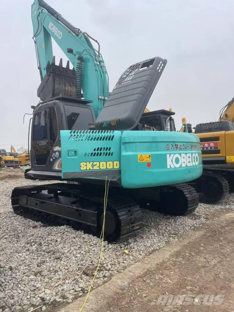 Kobelco SK 200 Excavadoras sobre orugas
