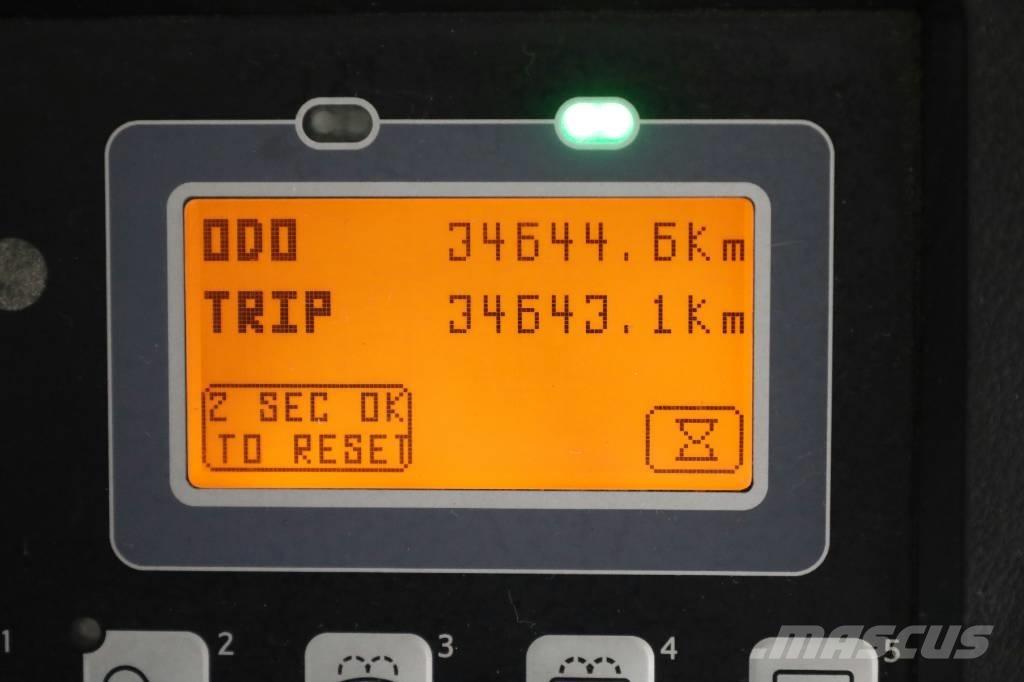 Toyota 8 FBMT 30 Carretillas de horquilla eléctrica