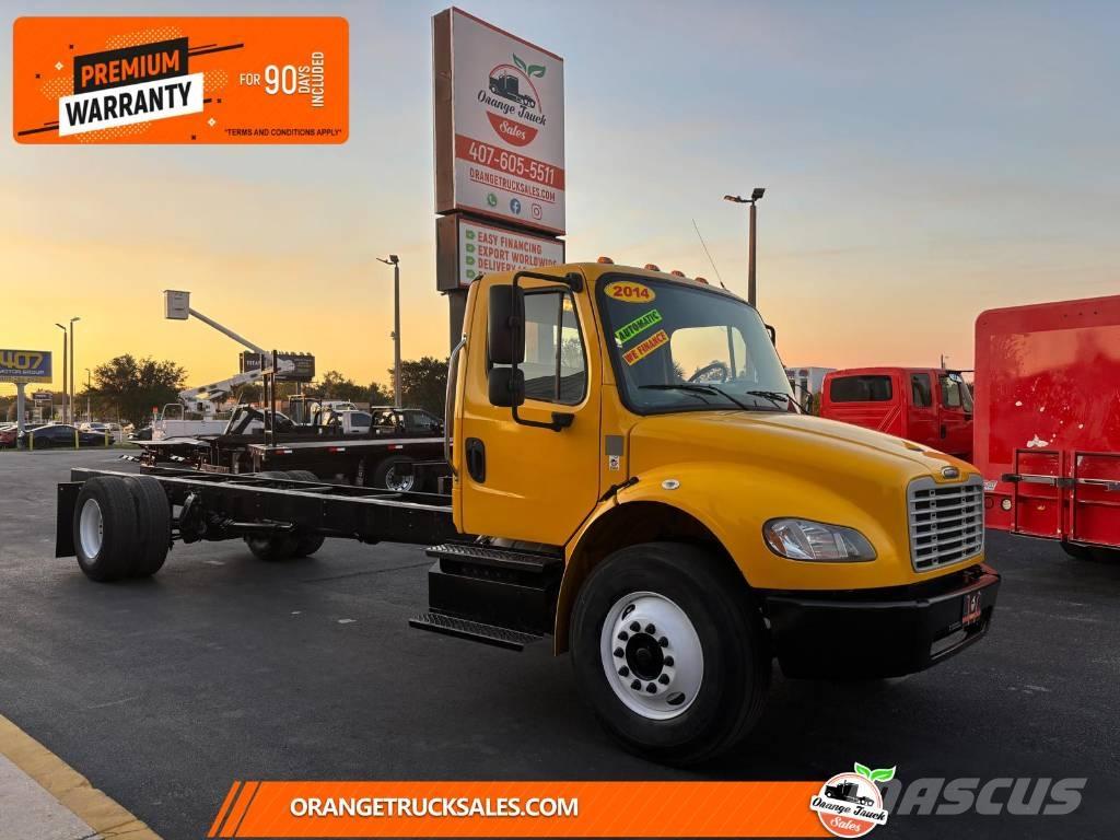 Freightliner M2 Camiones de cama baja