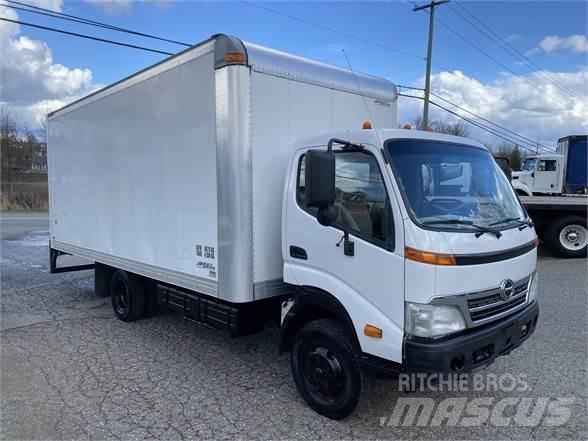 Hino 145 Camiones de reparto de bebidas