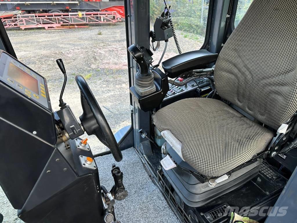 HBM BG 110 TA-5 Niveladoras