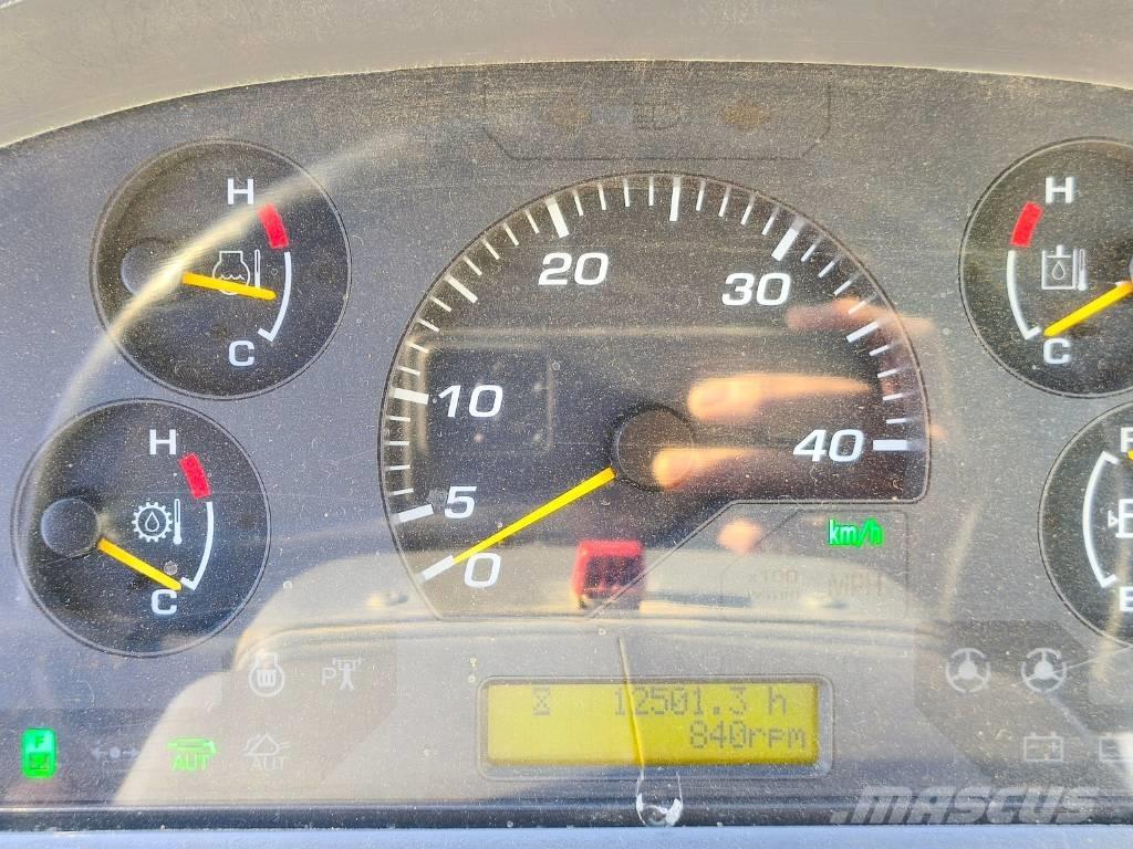 Komatsu WA 470-6 Cargadoras sobre ruedas