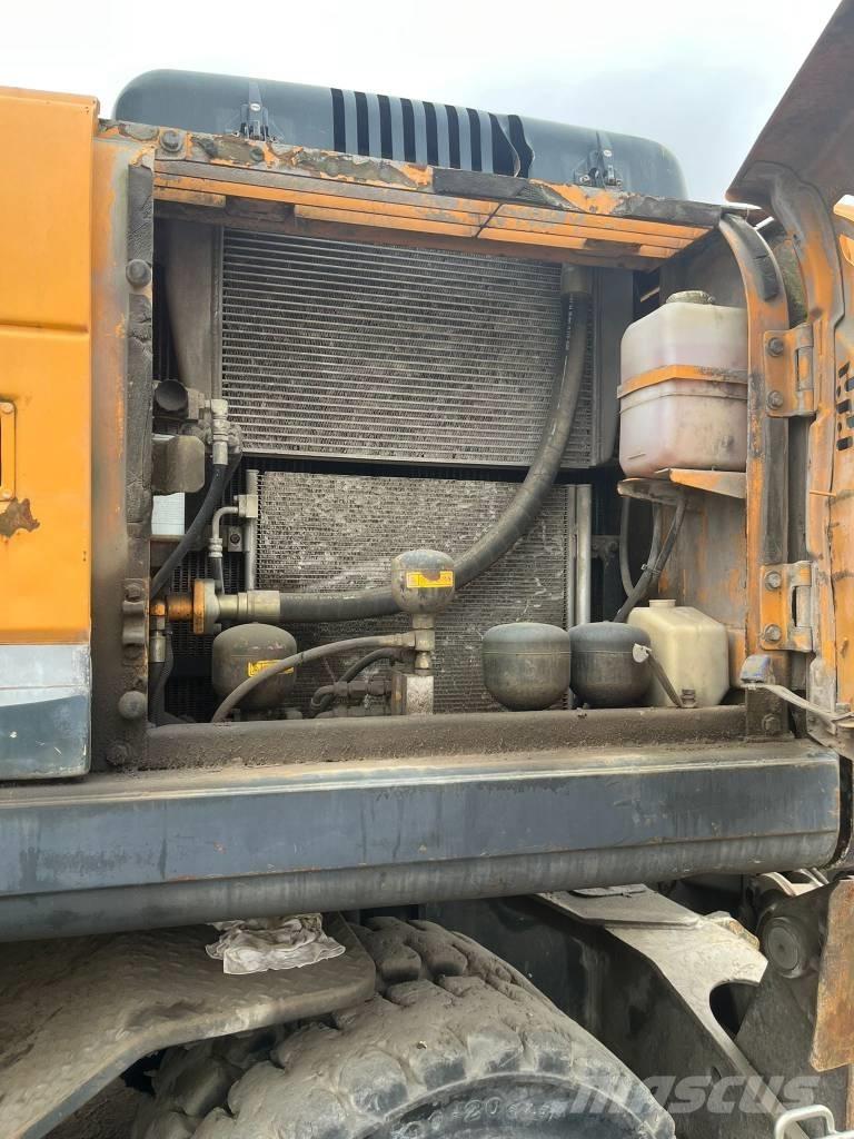 Hyundai R210W-9MH Manejadores de residuos industriales