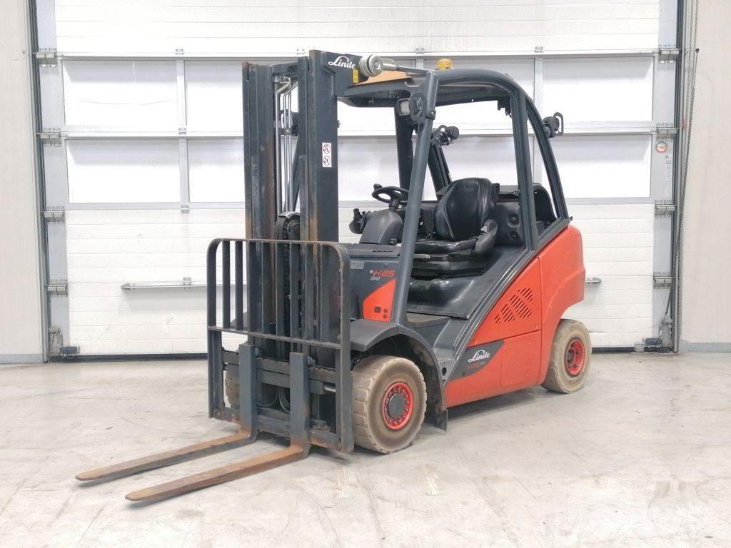 Linde H25T-02 Camiones LPG