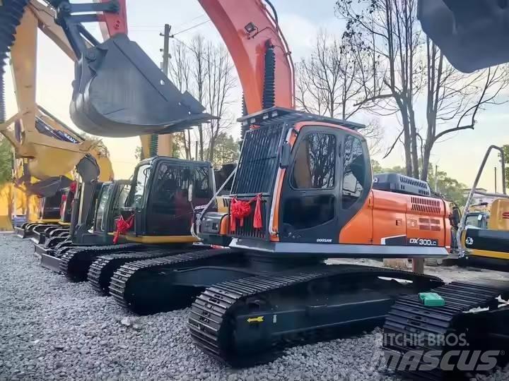 Doosan DH300 Excavadoras sobre orugas