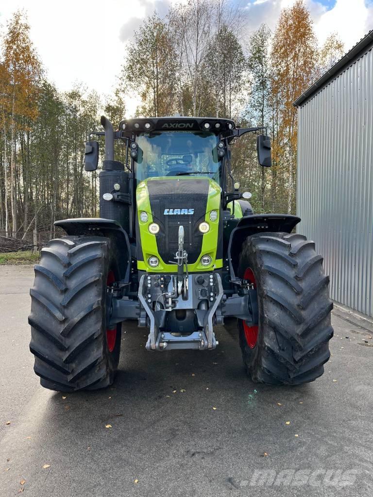 CLAAS Axion 920 Tractores