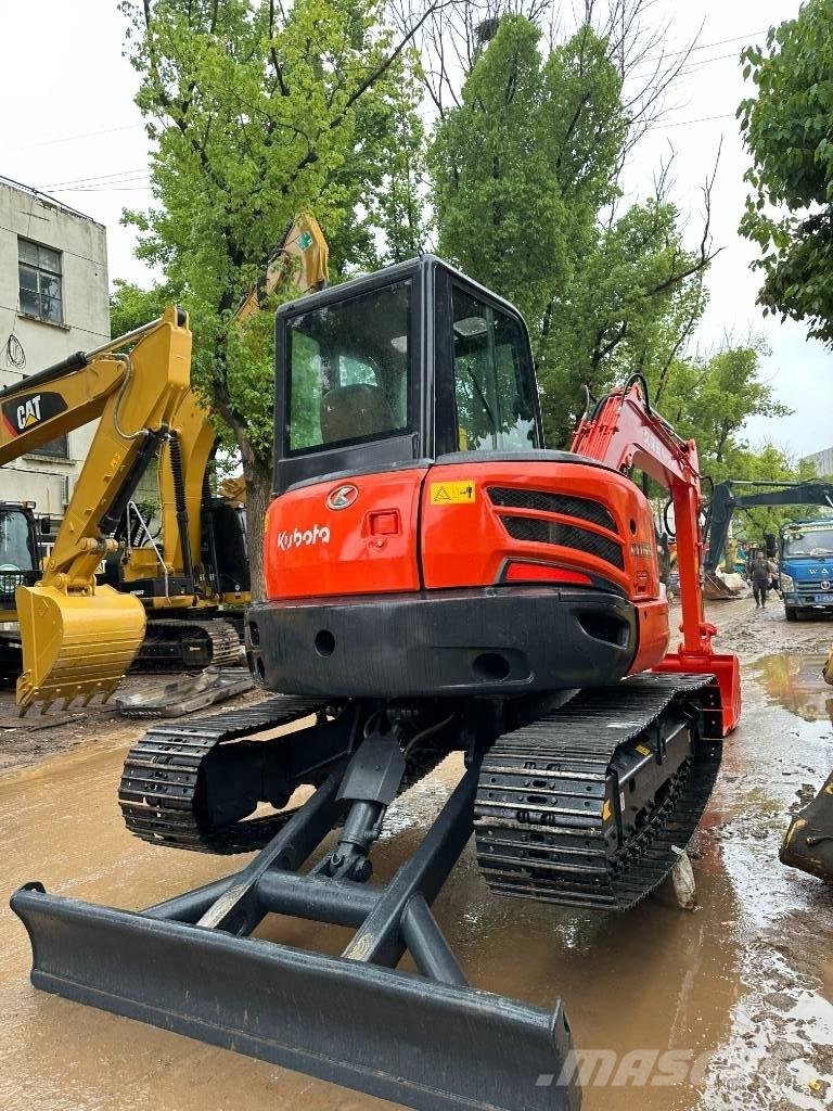 Kubota KX 155 Excavadoras sobre orugas